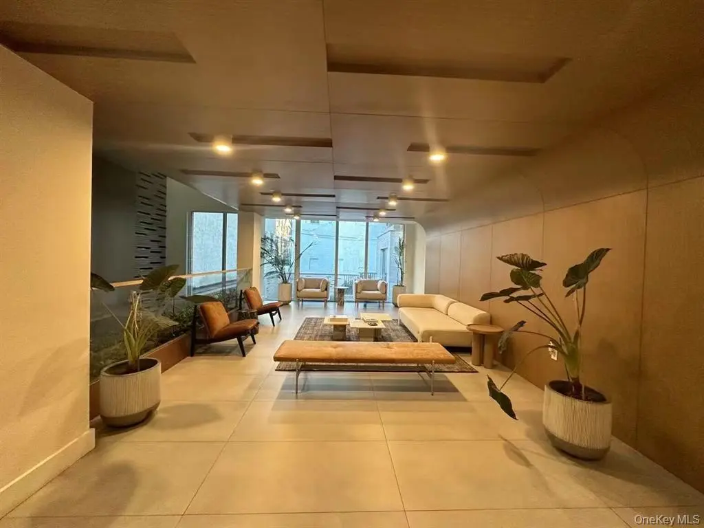 New York (Manhattan) MLS#1027141 property listing photo 8