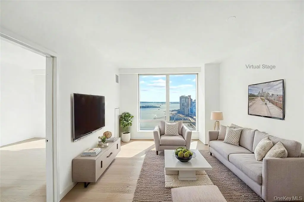 New York (Manhattan) MLS#1015739 property listing photo 12