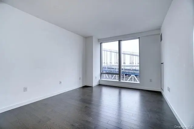 New York (Manhattan) MLS#1026020 property listing photo 4