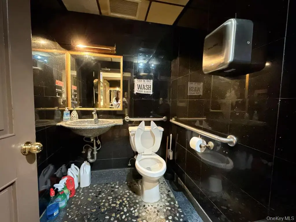 MLS#994753 New York (Manhattan) 房源照片 11 / listing photo 11