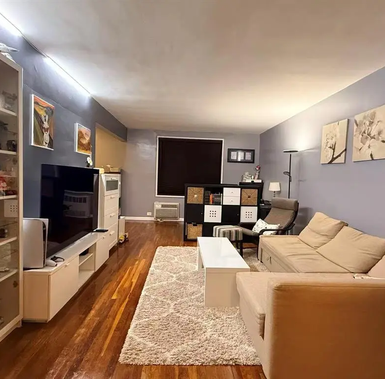 Oakland Gardens MLS#1029064 property listing photo 1