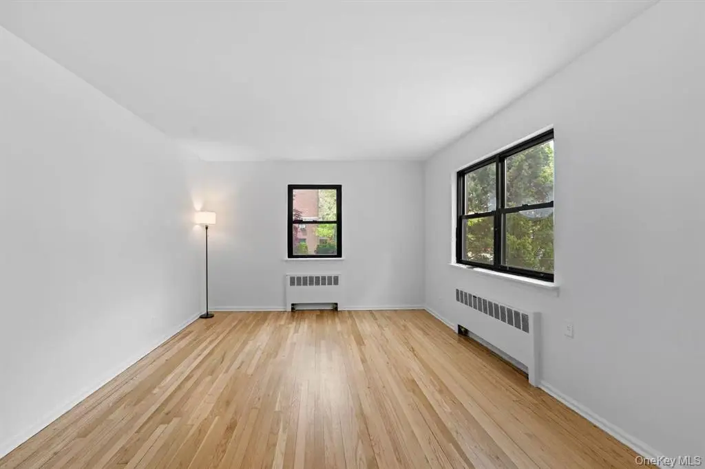 Oakland Gardens MLS#990401 property listing photo 3