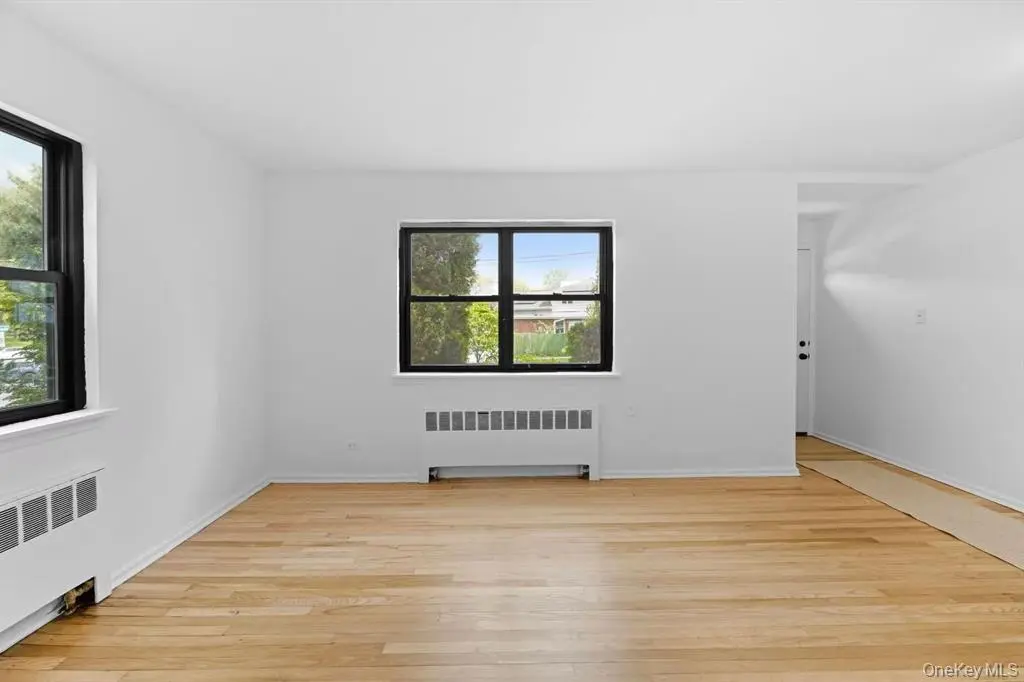Oakland Gardens MLS#990401 property listing photo 7