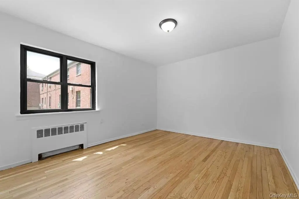 Oakland Gardens MLS#990401 property listing photo 10