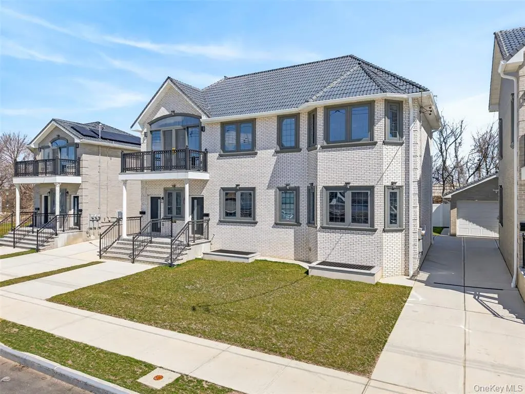 MLS#978512 Ozone Park 房源照片 2 / listing photo 2