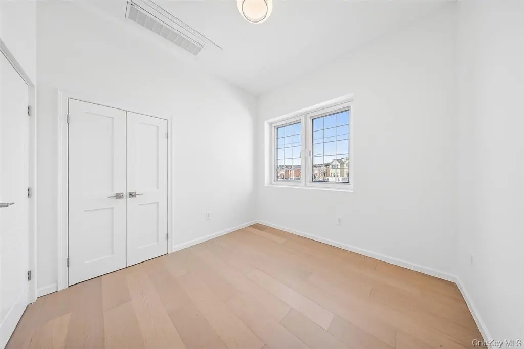 MLS#978512 Ozone Park 房源照片 18 / listing photo 18