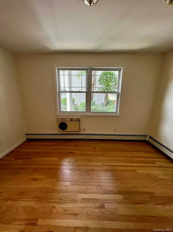 MLS#1021006 Patchogue 房源照片 11 / listing photo 11