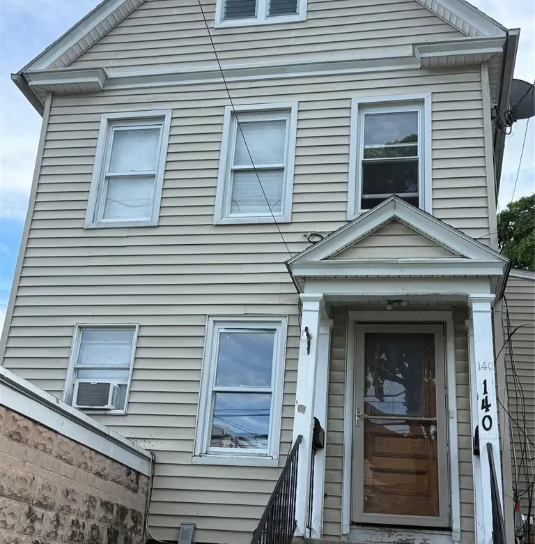 MLS#1001580 Port Chester 房源照片 1 / listing photo 1