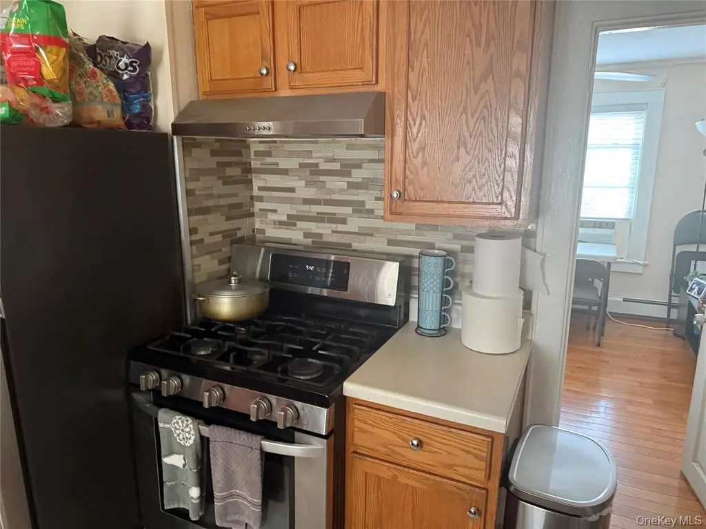 MLS#1001580 Port Chester 房源照片 10 / listing photo 10