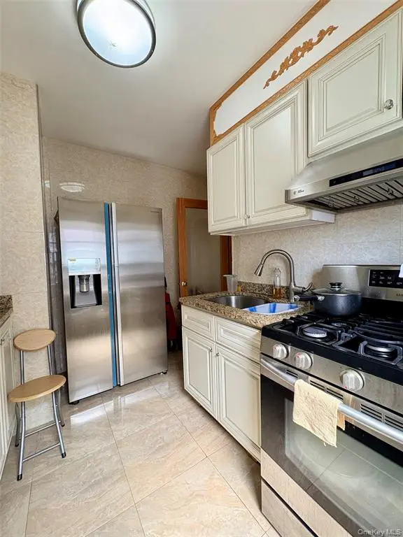 Rego Park MLS#1042529 property listing photo 7