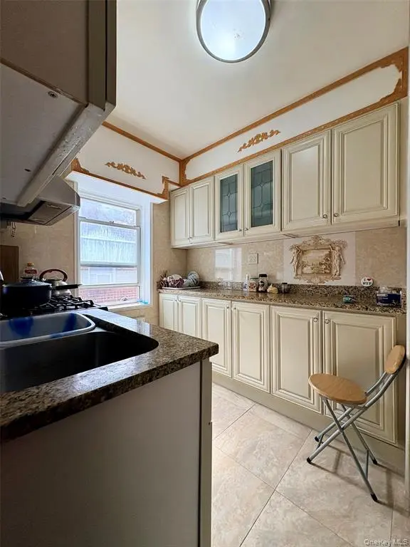 Rego Park MLS#1042529 property listing photo 8