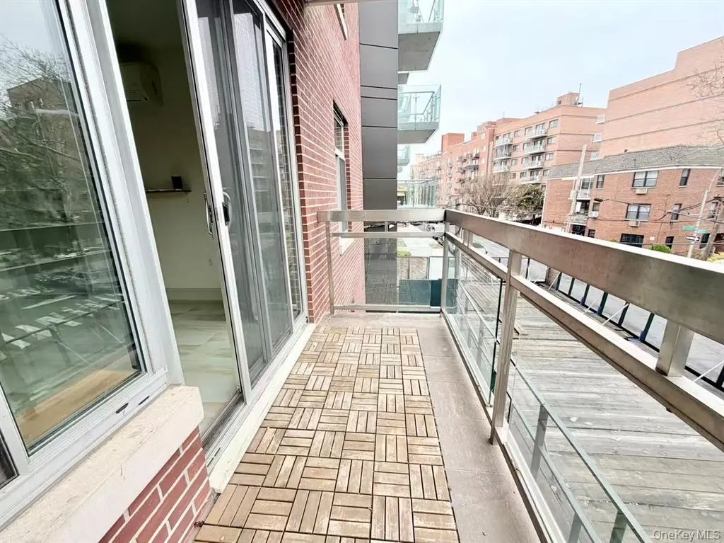 Rego Park MLS#980168 property listing photo 17