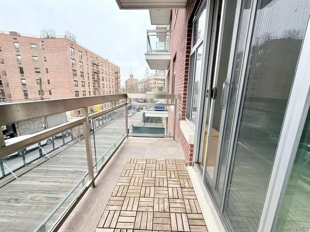 Rego Park MLS#980168 property listing photo 18
