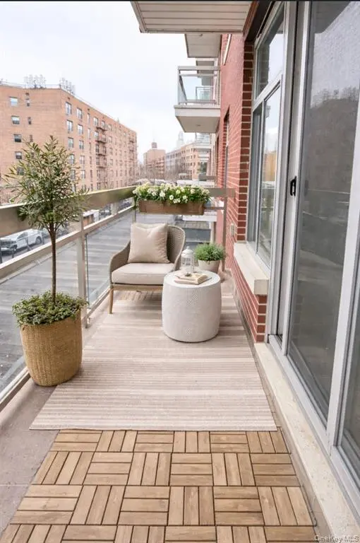 Rego Park MLS#980168 property listing photo 19