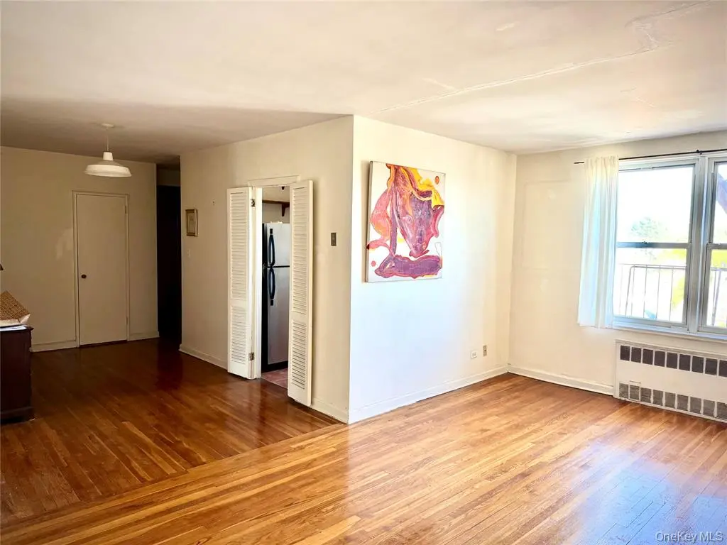 Rego Park MLS#995520 property listing photo 5