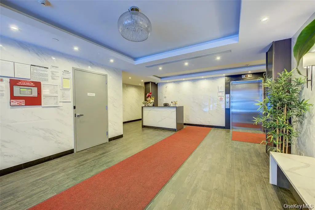 Rego Park MLS#1038792 property listing photo 4