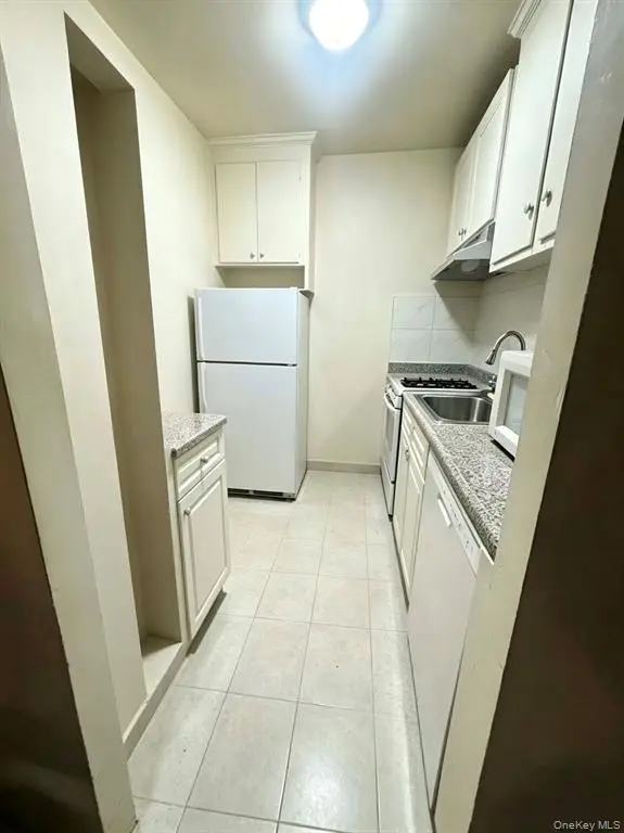 Rego Park MLS#1029623 property listing photo 11