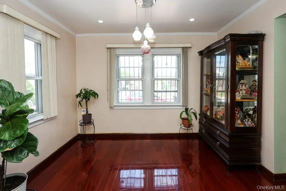 Saint Albans MLS#1022123 property listing photo 4