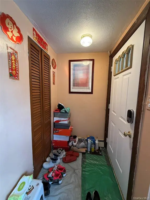 South Ozone Park MLS#1012477 property listing photo 3