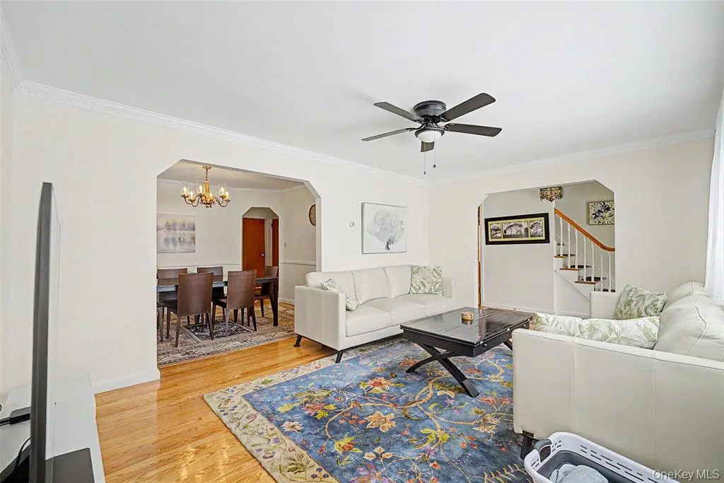Stewart Manor MLS#1020154 property listing photo 6