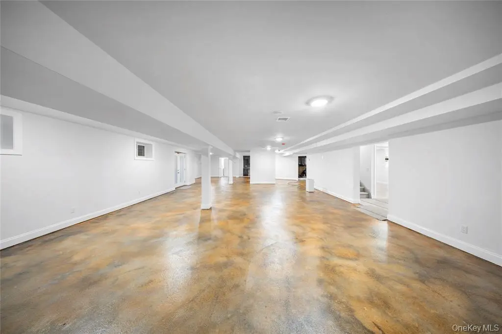 Wheatley Heights MLS#1022777 property listing photo 42