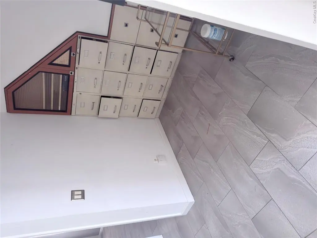 MLS#1008817 Whitestone 房源照片 2 / listing photo 2