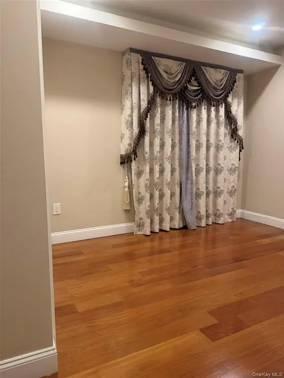 MLS#1033566 Whitestone 房源照片 9 / listing photo 9