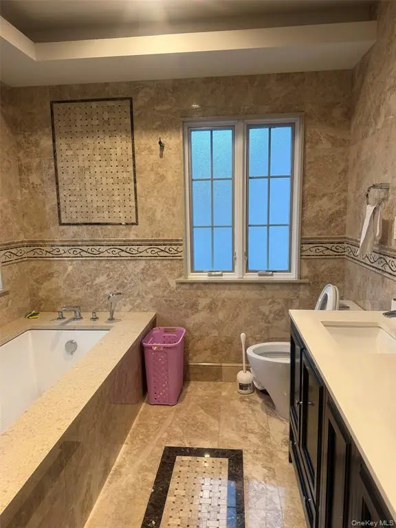 MLS#1033566 Whitestone 房源照片 12 / listing photo 12