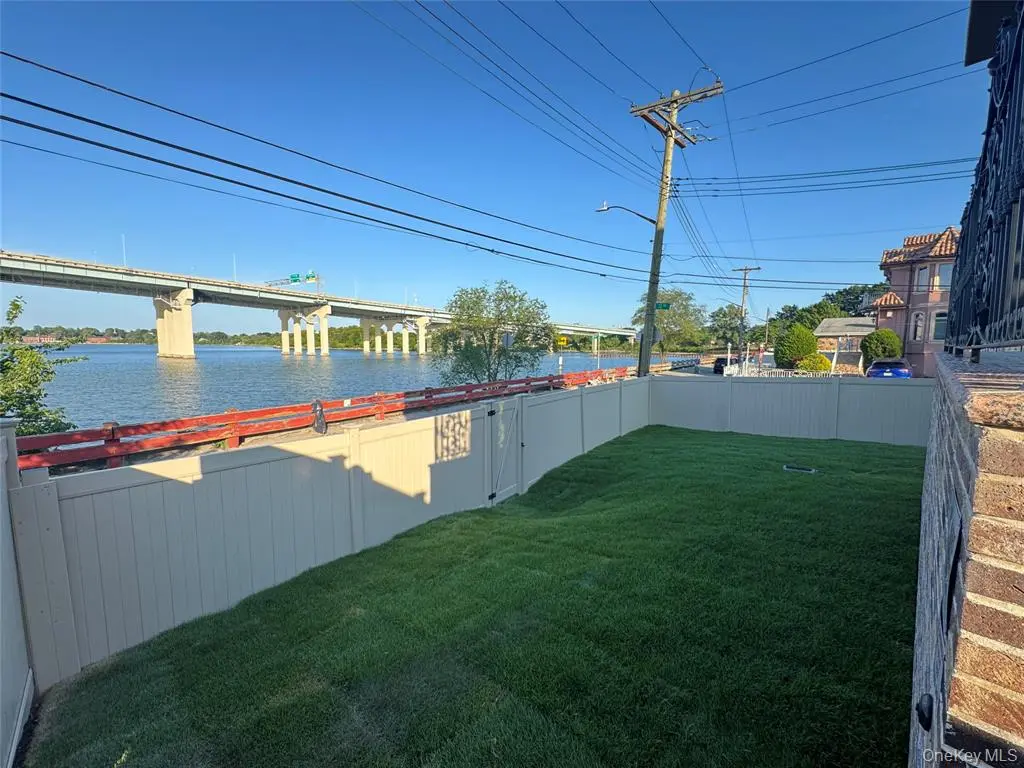 Whitestone MLS#1031891 property listing photo 2