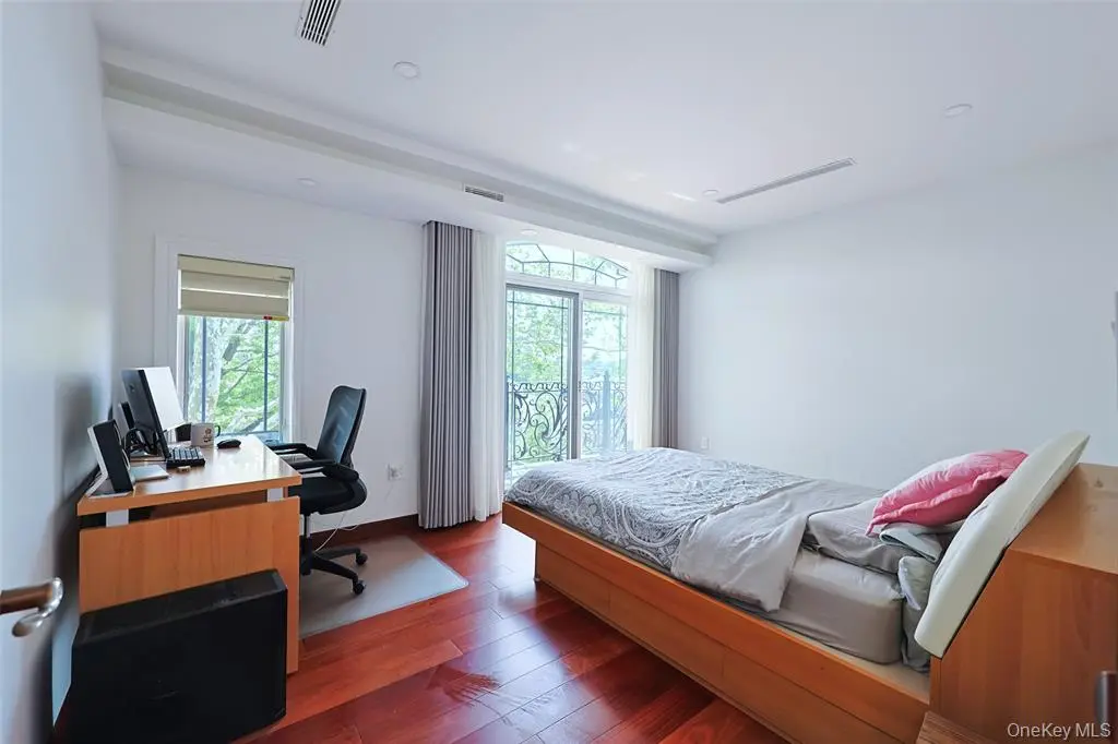 MLS#1003103 Whitestone 房源照片 39 / listing photo 39