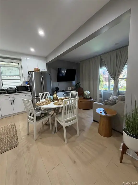 MLS#982595 Whitestone 房源照片 4 / listing photo 4