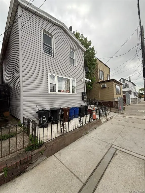 MLS#1035384 Woodhaven 房源照片 2 / listing photo 2