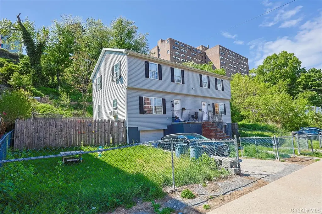 MLS#930603 Yonkers 房源照片 3 / listing photo 3