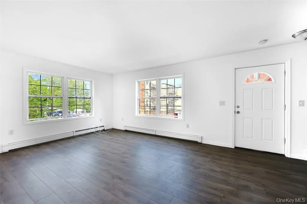 MLS#930603 Yonkers 房源照片 9 / listing photo 9