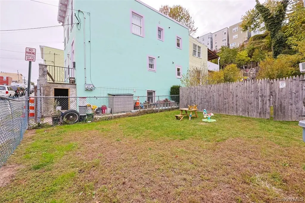MLS#930603 Yonkers 房源照片 25 / listing photo 25