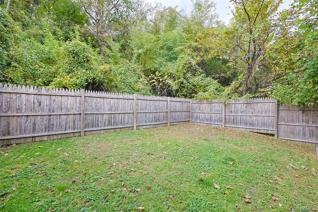 MLS#930603 Yonkers 房源照片 28 / listing photo 28
