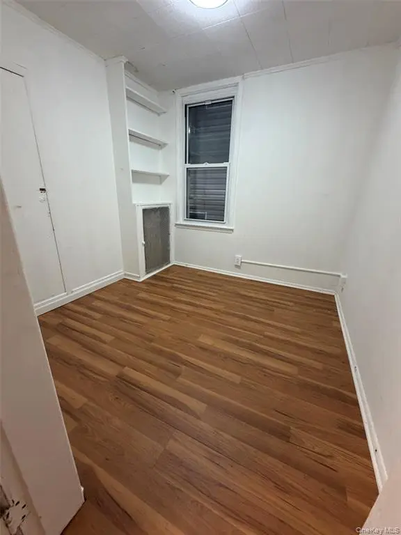 Yonkers MLS#1038313 property listing photo 5