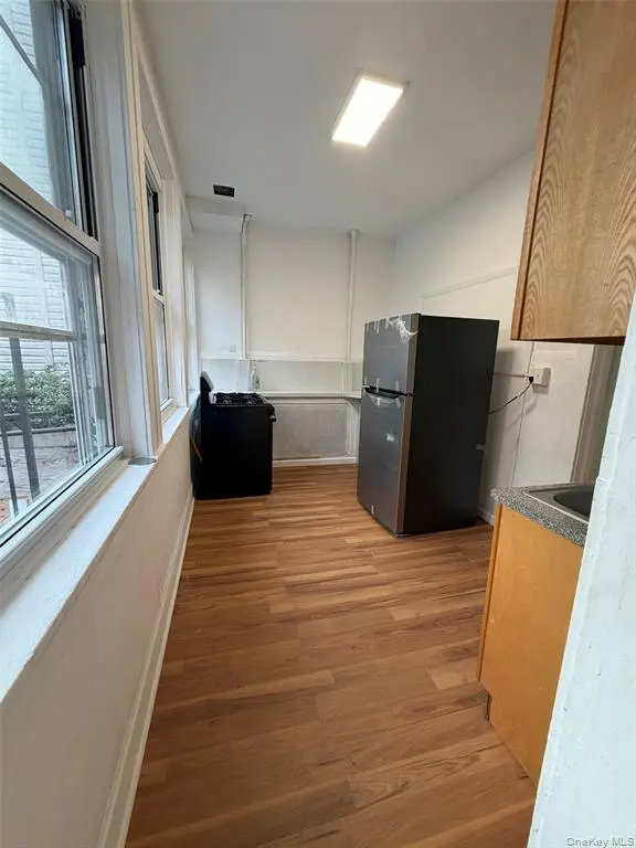 Yonkers MLS#1038313 property listing photo 6
