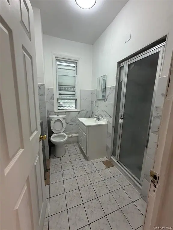 Yonkers MLS#1038313 property listing photo 8