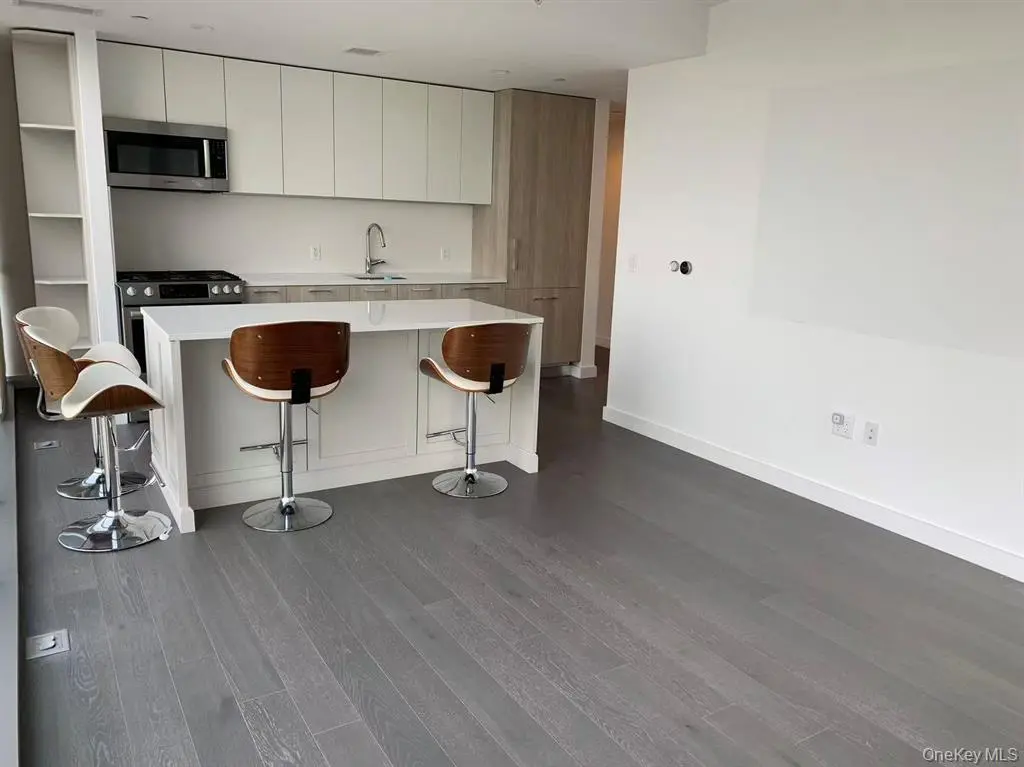 Open kitchen with breakfast counter