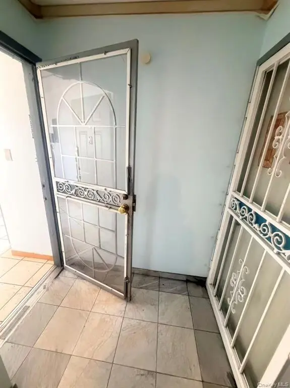 Building security gate and entry