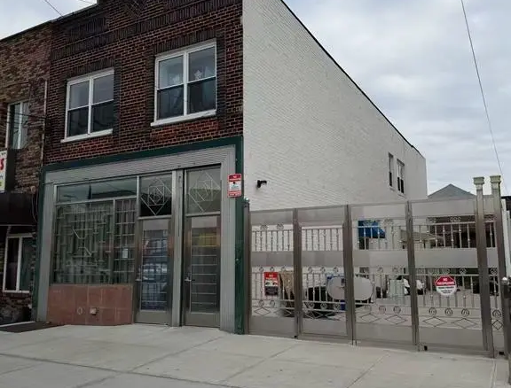 Mixed-use commercial building exterior in Gravesend Brooklyn