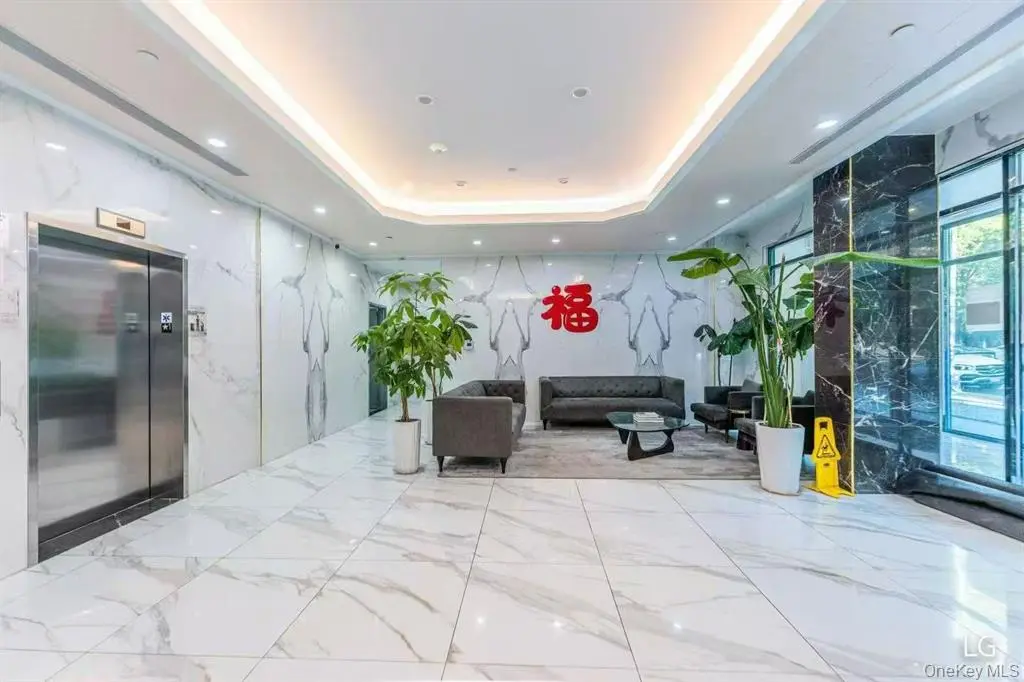 法拉盛康斗房源室内与物业环境｜图片 14/17