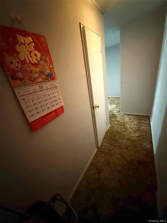霍利斯明亮转角单间合作公寓｜近F线｜房源照片｜图片 3/16
