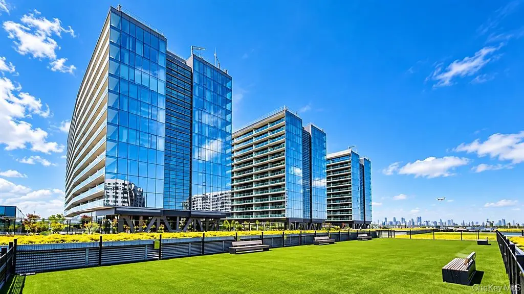法拉盛SkyView Parc Grand Three｜MLS物业及公共设施展示，具体18C现状另行核实